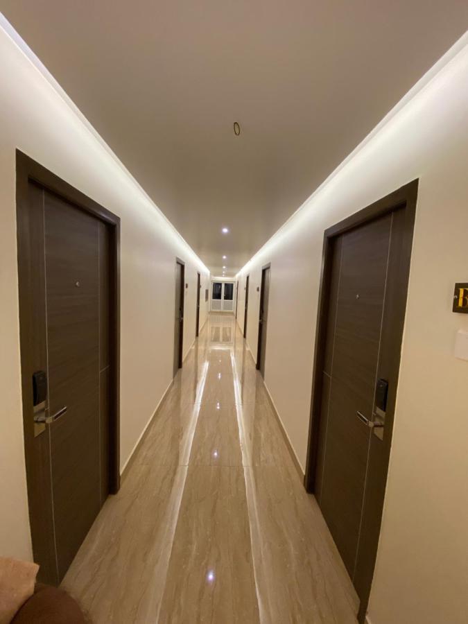 Le Shiv Executive Suite Theni Extérieur photo