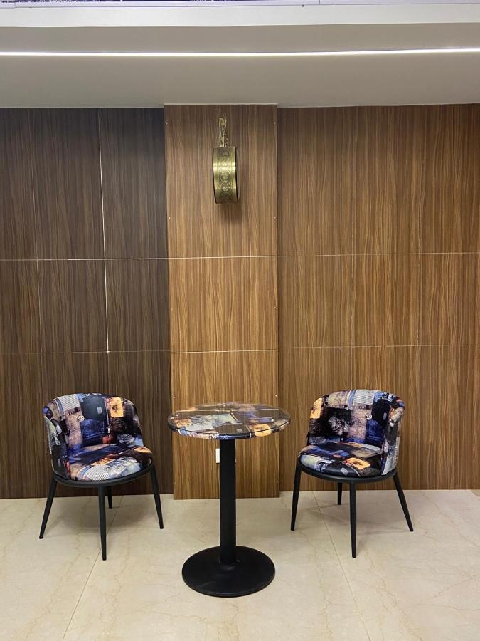 Le Shiv Executive Suite Theni Extérieur photo