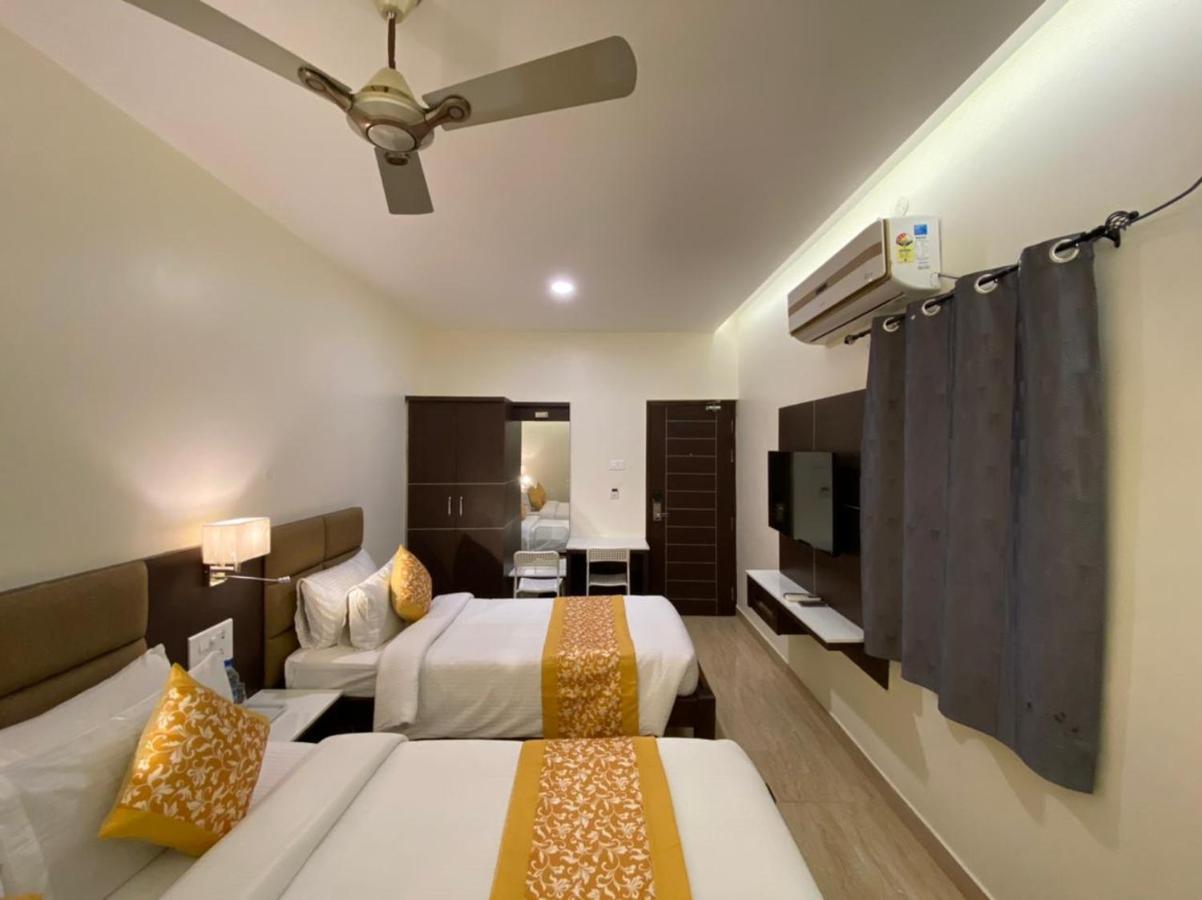 Le Shiv Executive Suite Theni Extérieur photo